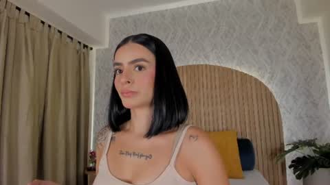 Snapshot of victoria_blakee chatting on 07-19-26, 02:48 Victoria online show from 07-19-26, 02:48