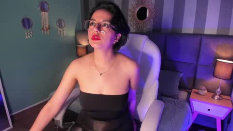 Victoria online show from 02-05-25, 01:11