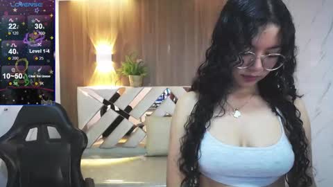 victoria_castillo_b online show from 11-12-25, 03:18