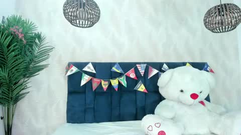 Victoria online show from 07-12-26, 11:23