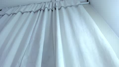 valentina online show from 09-20-25, 11:33