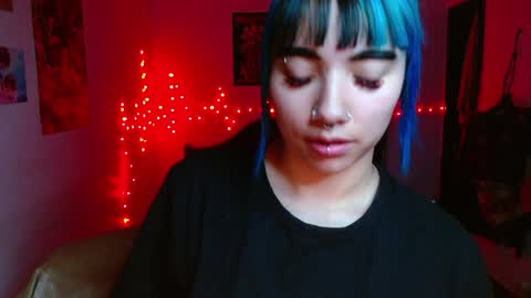 victoria online show from 05-21-26, 06:09