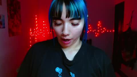 victoria online show from 05-23-26, 06:40