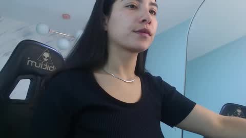 Victoria online show from 03-07-26, 01:19