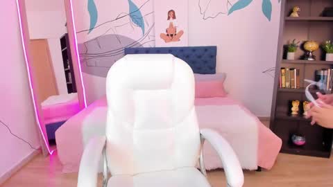 victoria_jonness online show from 09-27-25, 07:19