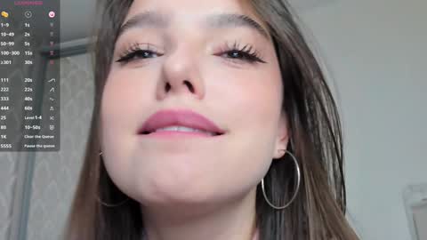 Snapshot of victoria_karma chatting on 12-13-24, 01:22       online show from 12-13-24, 01:22