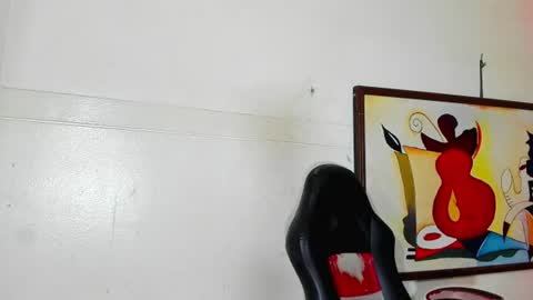 Victoria online show from 07-20-26, 07:38
