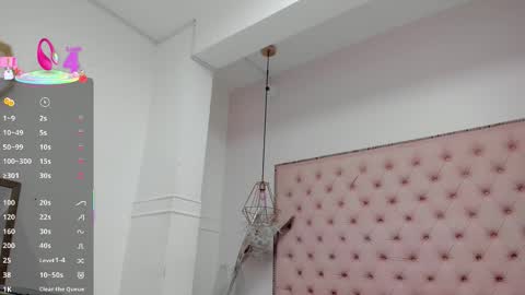 victoria_kitt online show from 11-18-25, 07:07