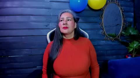 Snapshot of victoria_kyler chatting on 06-24-26, 12:59 VICK online show from 06-24-26, 12:59