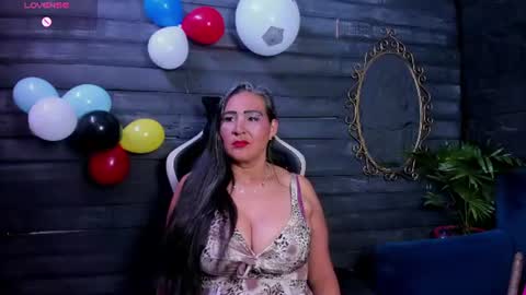 Snapshot of victoria_kyler chatting on 07-06-26, 03:14 VICK online show from 07-06-26, 03:14