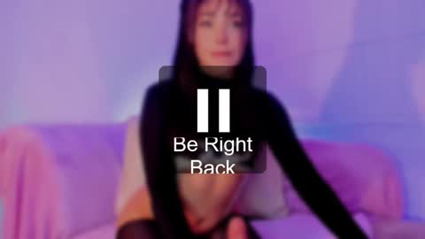 Snapshot of victoria_laurent chatting on 11-21-25, 01:37 Victoria Laurent online show from 11-21-25, 01:37