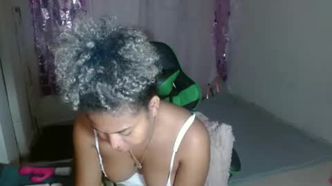 VICKY online show from 12-03-25, 12:58