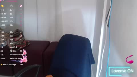 victoria online show from 02-12-25, 10:48