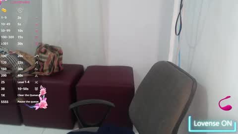 victoria online show from 02-18-25, 02:05