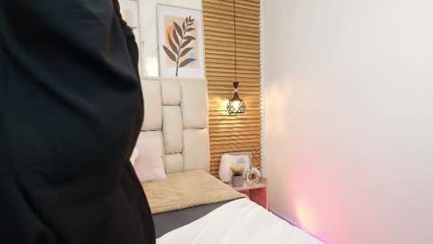 Snapshot of victoria_sstar chatting on 03-26-26, 12:55 Victoria sstar online show from 03-26-26, 12:55