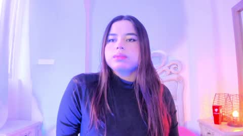 Snapshot of victoria_vallejo chatting on 12-29-24, 11:29 victoria online show from 12-29-24, 11:29