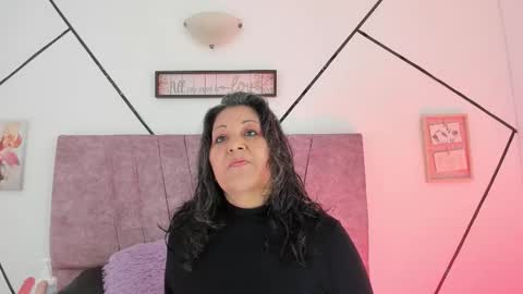 Snapshot of victoriaa_anderson_ chatting on 11-25-25, 01:55 victoriaa_anderson_ online show from 11-25-25, 01:55