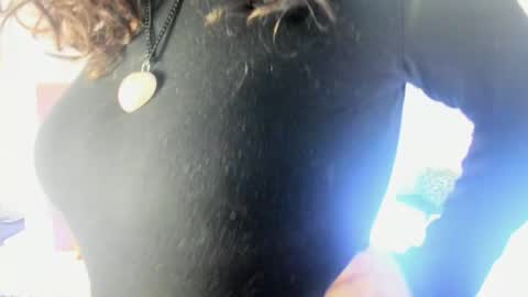 victoriaa_anderson_ online show from 03-18-26, 07:39