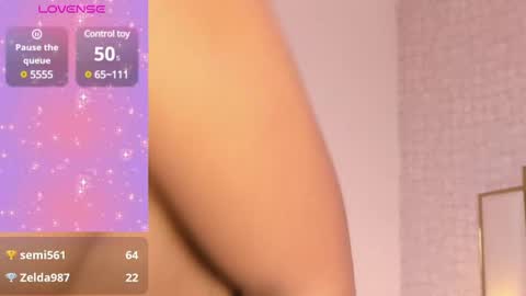 Victoria Sofia online show from 02-01-25, 01:23