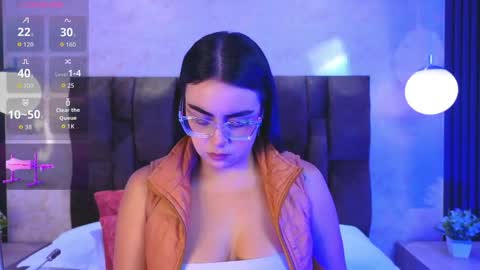 Victoria Andrade online show from 04-20-26, 12:08