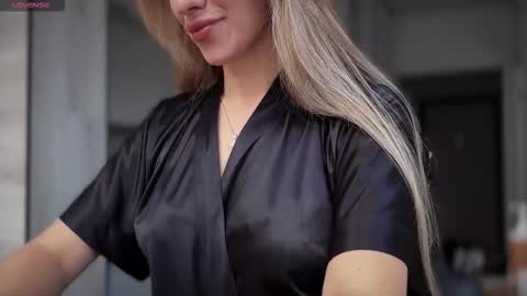 Snapshot of victoriachance chatting on 09-11-25, 02:39 Victoria  means victory... always online show from 09-11-25, 02:39