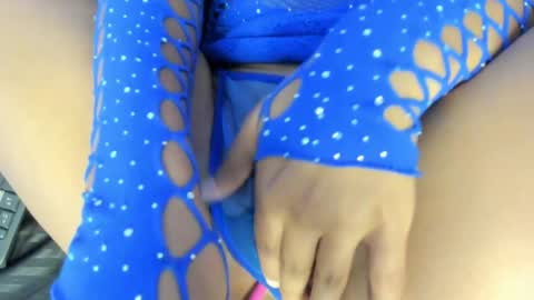 VICTORIA online show from 02-22-25, 03:25