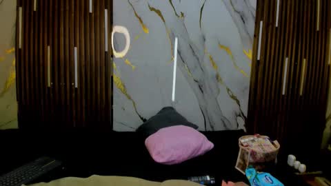 Snapshot of victoriaduarte chatting on 10-24-25, 08:49 Victoria online show from 10-24-25, 08:49