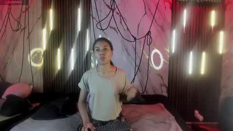 Snapshot of victoriaduarte chatting on 11-01-25, 08:11 Victoria online show from 11-01-25, 08:11