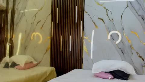 Snapshot of victoriaduarte chatting on 11-23-25, 07:57 Victoria online show from 11-23-25, 07:57