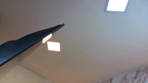 VICTORIA online show from 12-04-25, 07:55