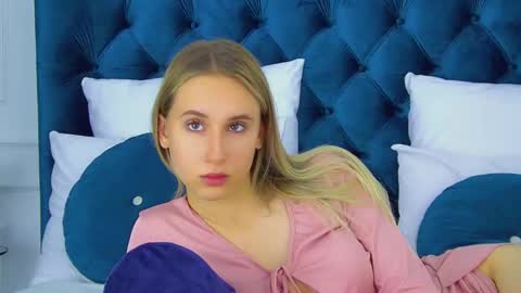 Victoria online show from 09-20-25, 06:36