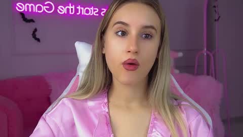 Victoria online show from 10-18-25, 09:10