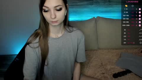 Victoria online show from 02-08-25, 02:36