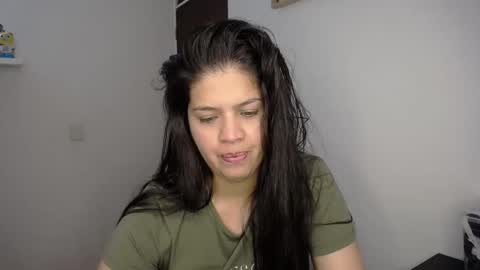 victorialg online show from 12-17-25, 09:10