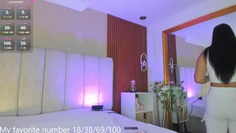 Maria Victoria online show from 09-14-25, 11:20