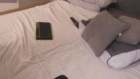 V I C T O R I A online show from 04-16-26, 02:40