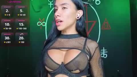 Victoria Vampire online show from 12-03-25, 05:33