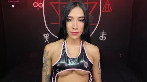 Victoria Vampire online show from 05-17-26, 07:50