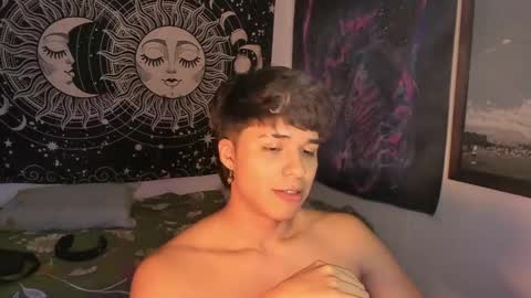 Victorino Jhonson online show from 01-05-25, 01:35