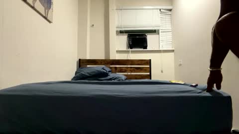 victoryd007 online show from 05-25-26, 02:28