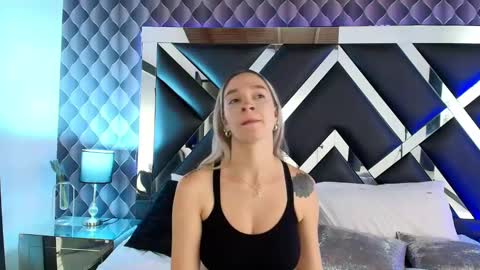 victtoria lee online show from 02-24-25, 10:14