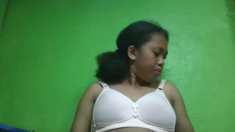 vierge28430 online show from 04-22-26, 02:58