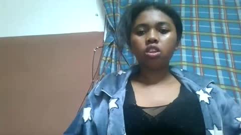 Snapshot of vierge28430 chatting on 07-12-26, 05:04 vierge28430 online show from 07-12-26, 05:04