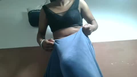 Snapshot of vierge28430 chatting on 07-18-26, 05:17 vierge28430 online show from 07-18-26, 05:17