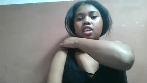 Snapshot of vierge28430 chatting on 07-19-26, 05:22 vierge28430 online show from 07-19-26, 05:22