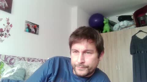 Snapshot of vigond2 chatting on 01-05-25, 10:32 vigond2 online show from 01-05-25, 10:32