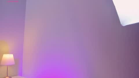 Victoria  online show from 09-23-25, 11:24