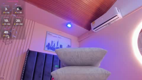 Viiolett online show from 02-09-25, 01:33