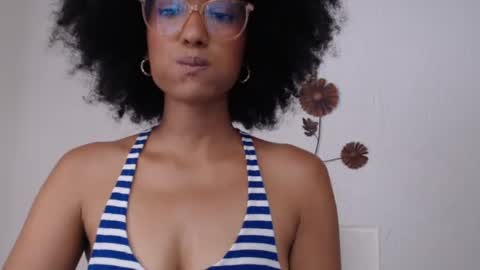 viiolettaaa online show from 06-29-26, 10:10