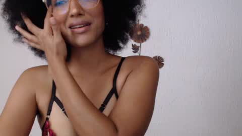 viiolettaaa online show from 07-08-26, 09:41